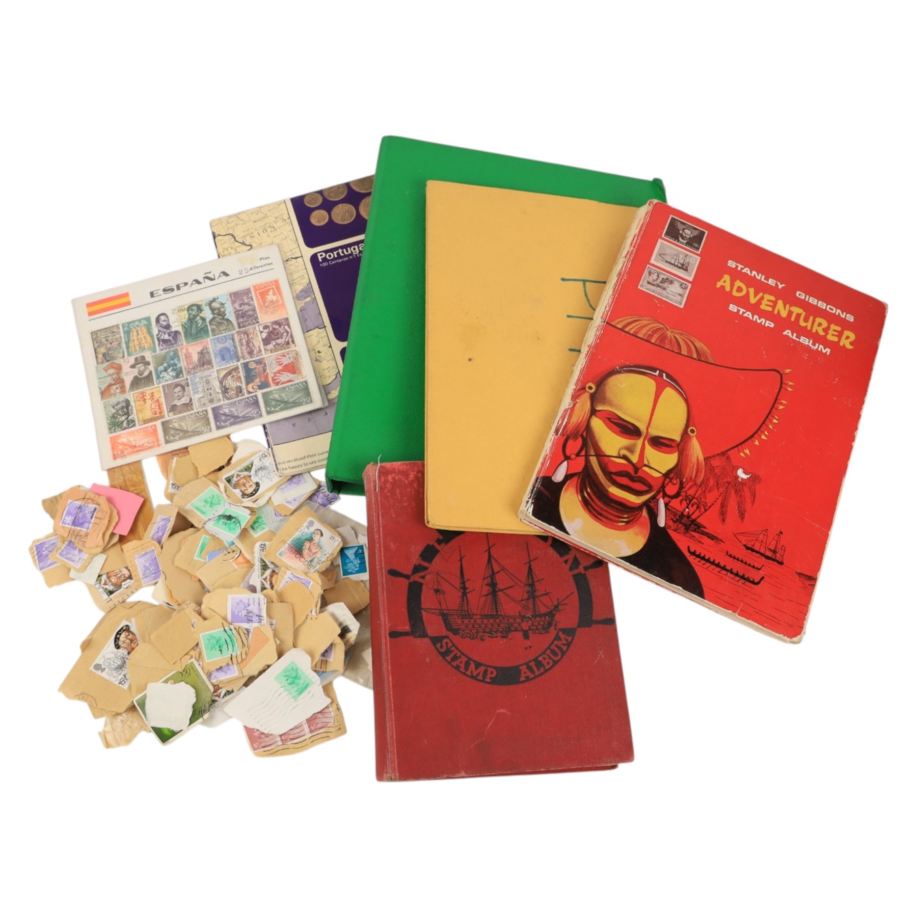 Great British and World stamps, early 20th century and later, in three albums and loose