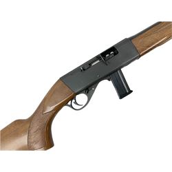 Anschutz Model 525 semi-automatic .22 rim-fire rifle, the 61cm barrel threaded for sound moderator, serial no.139278, L110cm FIREARMS CERTIFICATE REQUIRED OR RFD