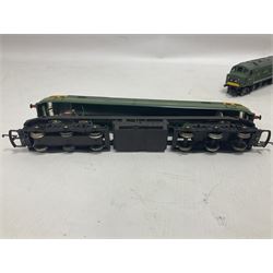 Various Makers ‘00’ gauge - eight locomotives to include G&R Wrenn Class N2 0-6-2T no.2385 in LMS black and Standard Tank Class 2-6-4 no.2679 in LMS crimson; Class 5 4-6-0 no.5112 in black livery; Mainline Railways Class 45 D49 ‘The Manchester Regiment’ in BR green; Airfix Class 31 D5531 in BR green; three further models (8)