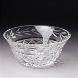 Waterford Crystal 'Glandore' pattern large bowl, boxed, and four smaller 'Glandore' pattern bowls, two boxed (5)