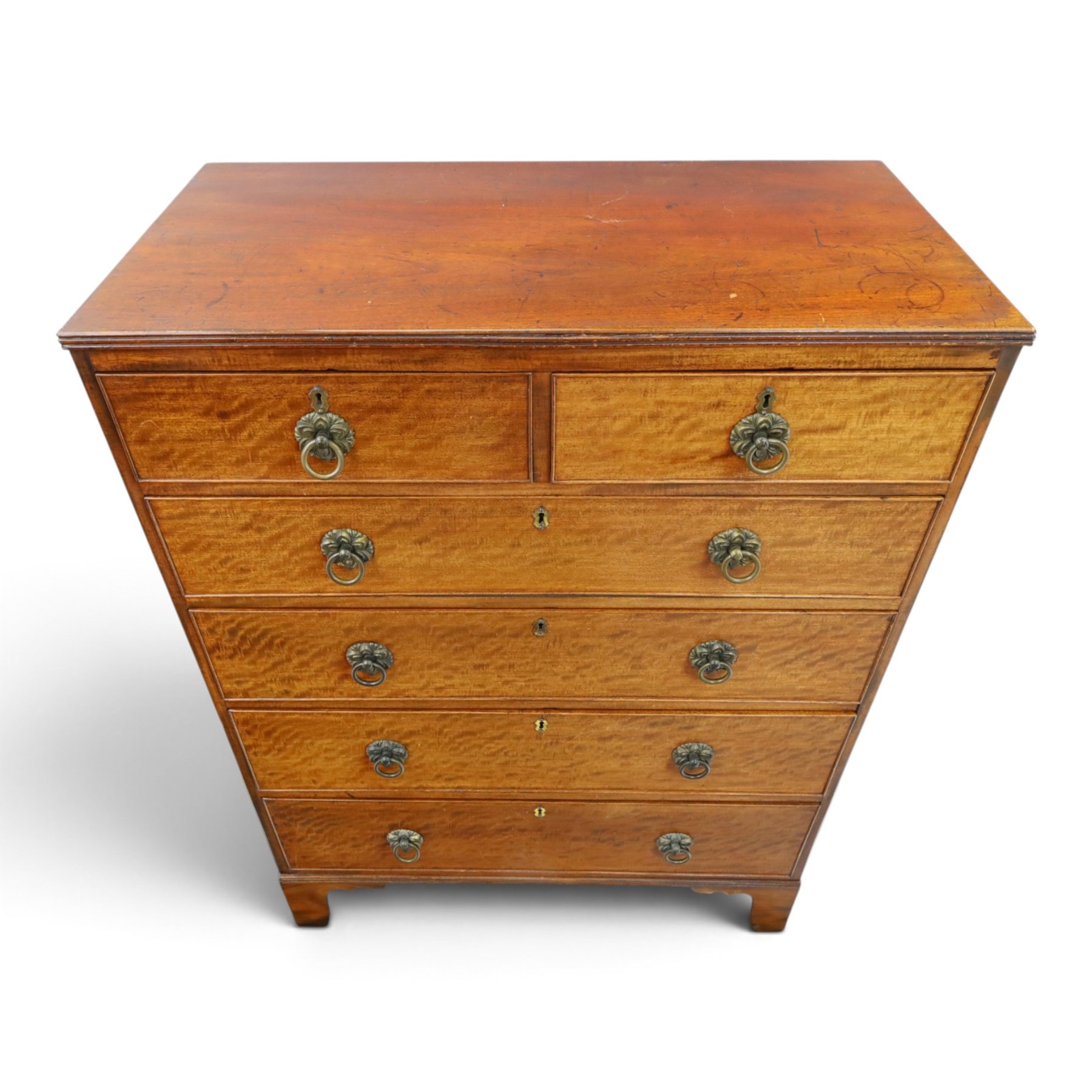 Edwardian mahogany tall chest, rectangular top with reeded edge, above two short over four long graduating drawers, raised on bracket feet