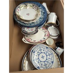 Noritake Windsor pattern dinner wares, Wedgwood Jasperware vase, Royal Doulton Harlow pattern soup bowls and tureens and other ceramics, in six boxes 