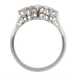 Platinum three stone diamond ring, stamped Plat, total diamond weight approx 0.45 carat 
