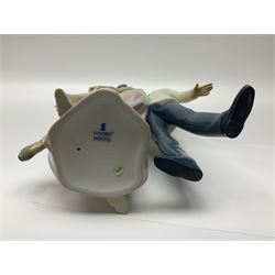 Two Lladro figure groups, Happy Anniversary no 6475 and Meal Time no 6109, largest H32cm