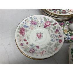 Crown Staffordshire Thousand Flowers pattern part tea service, to include teapot, two open sucriers, eighteen cups, fifteen saucers etc (57)