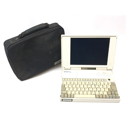  Retro Peacock TS32-25 Lap Top computer, white case with 19.5cm x 14.5cm folding screen, with mains lead charger and mouse in black carry case   