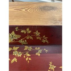 Early 19th century red lacquered papier-mâché tray by Clay of King Street Covent Garden, of rounded rectangular form, painted in gilt with large foliate sprays and butterflies, impressed verso CLAY KING ST COVENT GARDEN, W66.5cm D48.5cm