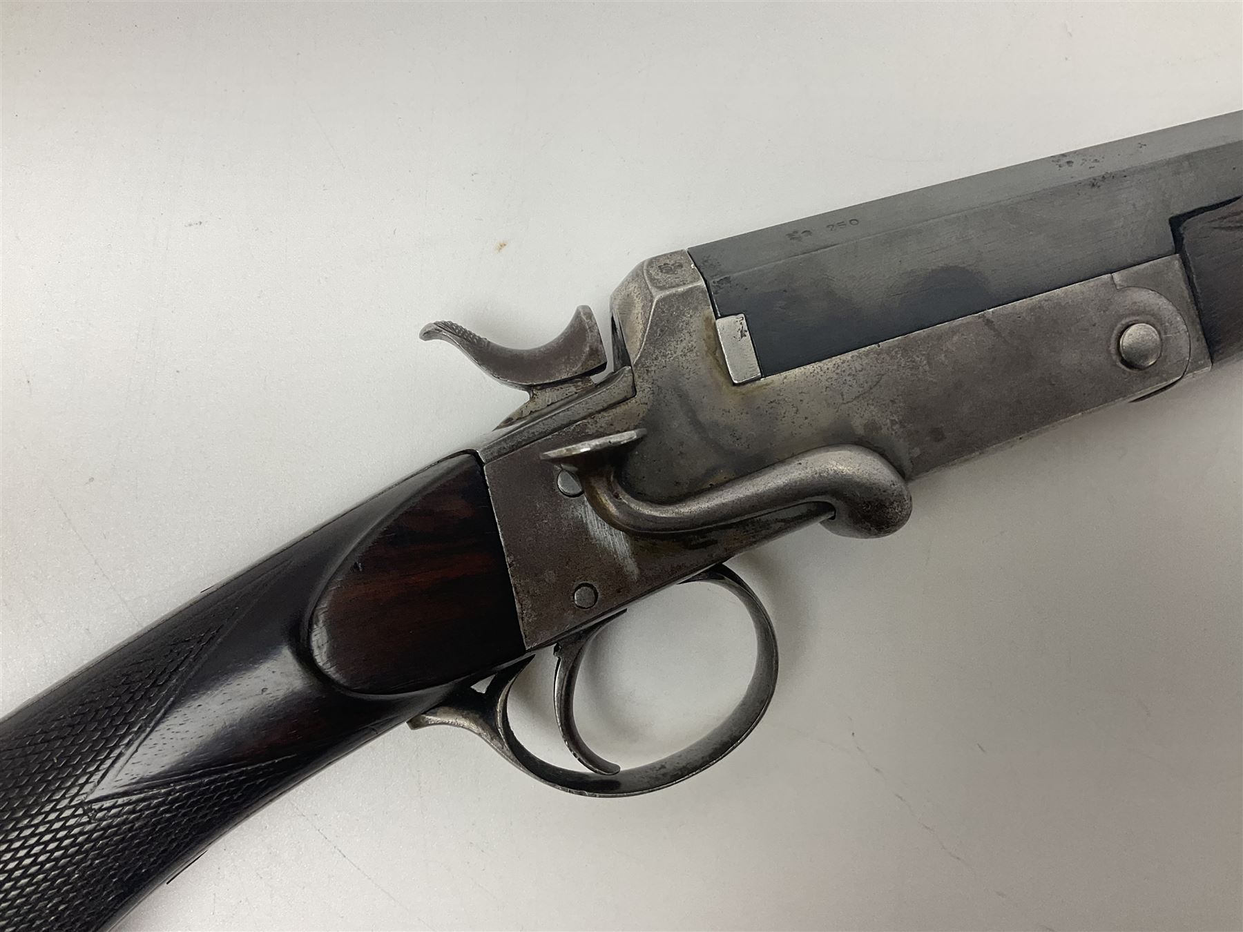 W.R. Pape Newcastle-upon-Tyne .297/250 Rook rifle, the 69cm (27