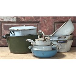 Group of vintage enamelware (8)