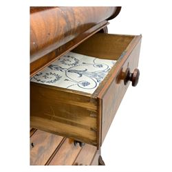 19th century flame mahogany Scotch chest, frieze long drawer above two short and four long graduating drawers, with turned knobs scrolled carved side bracket 