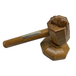 Mouseman - oak gavel and block, the octagonal head with carved mouse signature, the block of octagonal stepped form with baize lined underside, by the workshop of Robert Thompson, Kilburn, L17.5cm