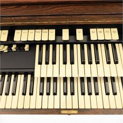 Hammond TTR 100 electric organ, with a palisander effect veneer, H94cm, W110cm
