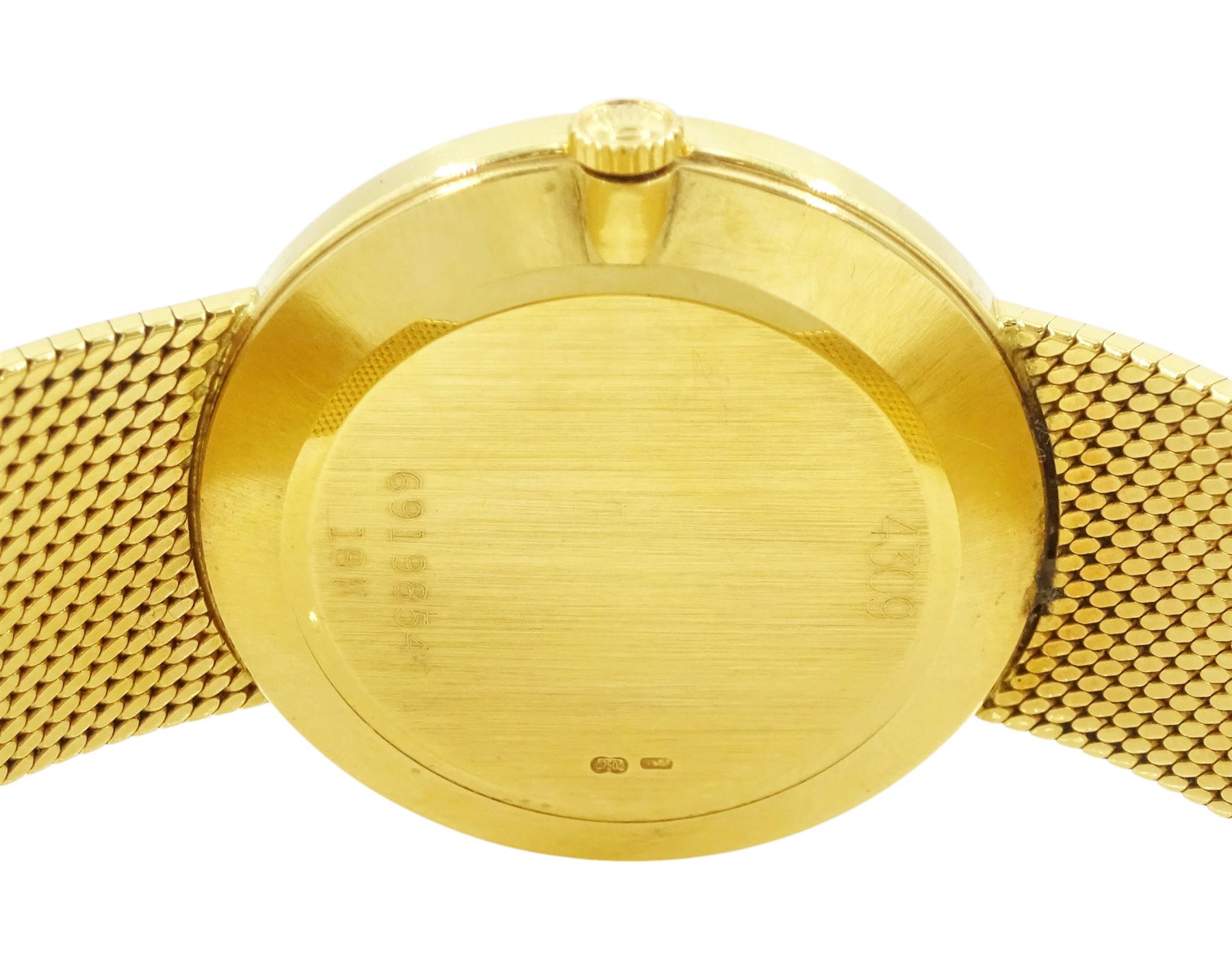 Rolex Cellini gentleman's 18ct gold manual wind wristwatch, circa 1981, Ref. 4309, Cal. 1601, case No. 6919854, silvered dial with baton hour markers, on integral 18ct gold bracelet, hallmarked