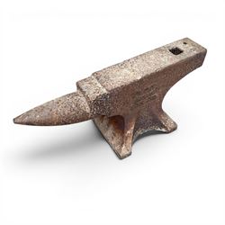 Brooks England - 1 1/2 CWT cast iron anvil