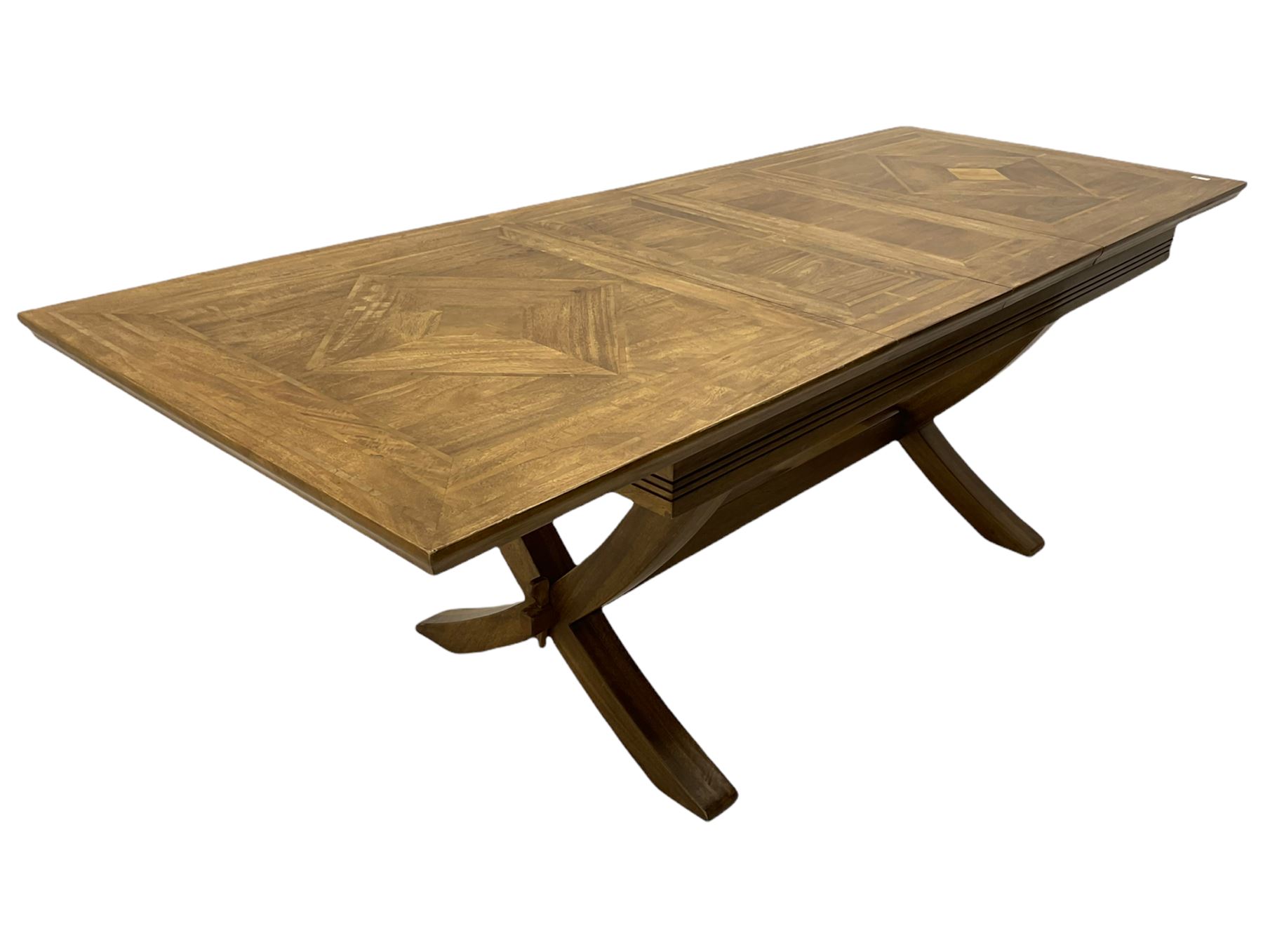 Willis Gambier mango wood and flagstone extending dining table