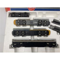 Hornby '00' gauge - Intercity 125 2-car set Nos.43010 & 43011 with one coach in original box with track and additional 4-6-0 locomotive and tender No.7476 and goods wagon; and another similar HST Intercity 125 2-car set Nos.43125 & 43126 with two coaches in original box with track and controller (2)