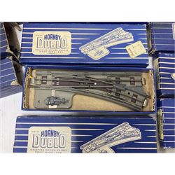 Hornby Dublo - 4620 Breakdown Crane; TPO Mail Van Set; D1 Level Crossing; Pullman cars and goods vans; with a large quantity of track to include straight and curved track, switch points and buffer stops; boxed and loose