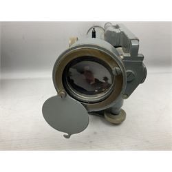 Cooke Troughton & Simms grey painted brass dumpy level in carrying case; and WW2 British .303 Vickers Machine Gun brass Clinometer, stamped 'V.E. 0067' serial No. 2370,  dated 1944 unboxed (2)