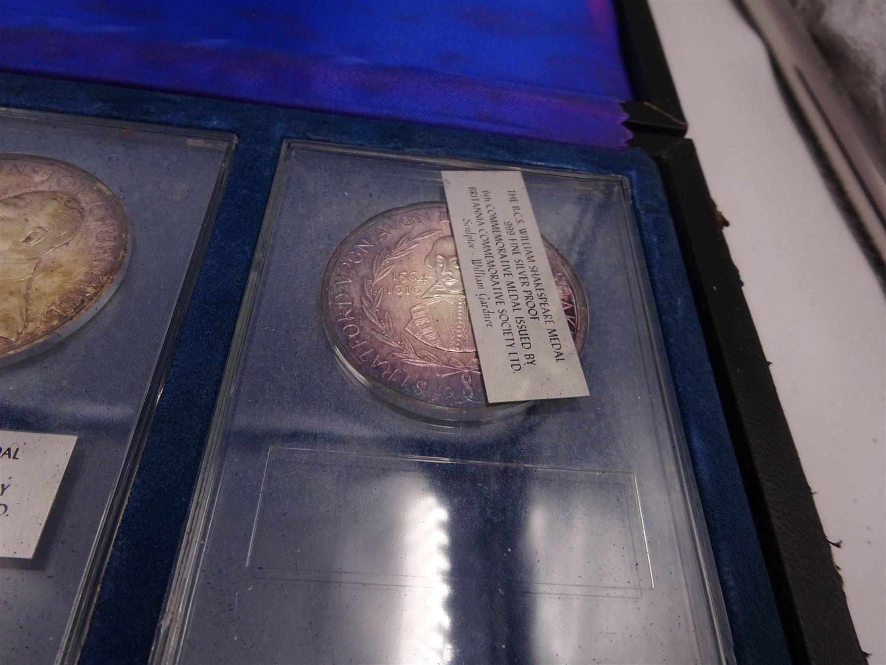 British Commemorative Society Ltd, set of six commemorative .999 fine silver proof medals, no. 1 to 6 , to include the William Medal, The Magna Carta Medal, The Lord Nelson Medal, The Canadian Centenary Medal, The Churchill Memorial Medal and The William Shakespeare Medal, each contained within clear perspex cases, in a silk lined fitted case
