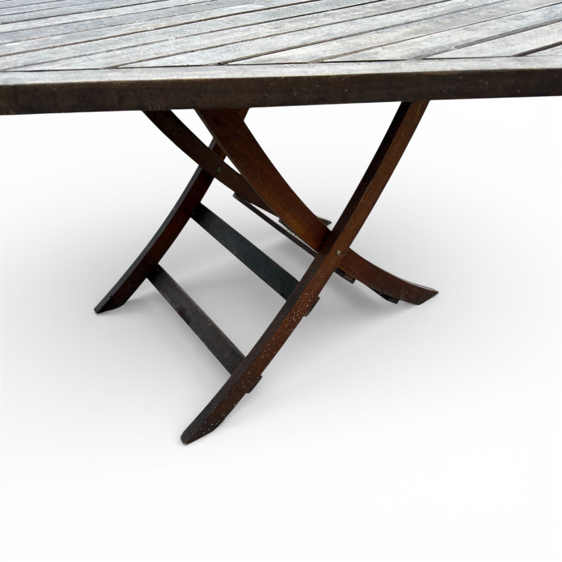 Hexagonal garden table and set of four folding chairs