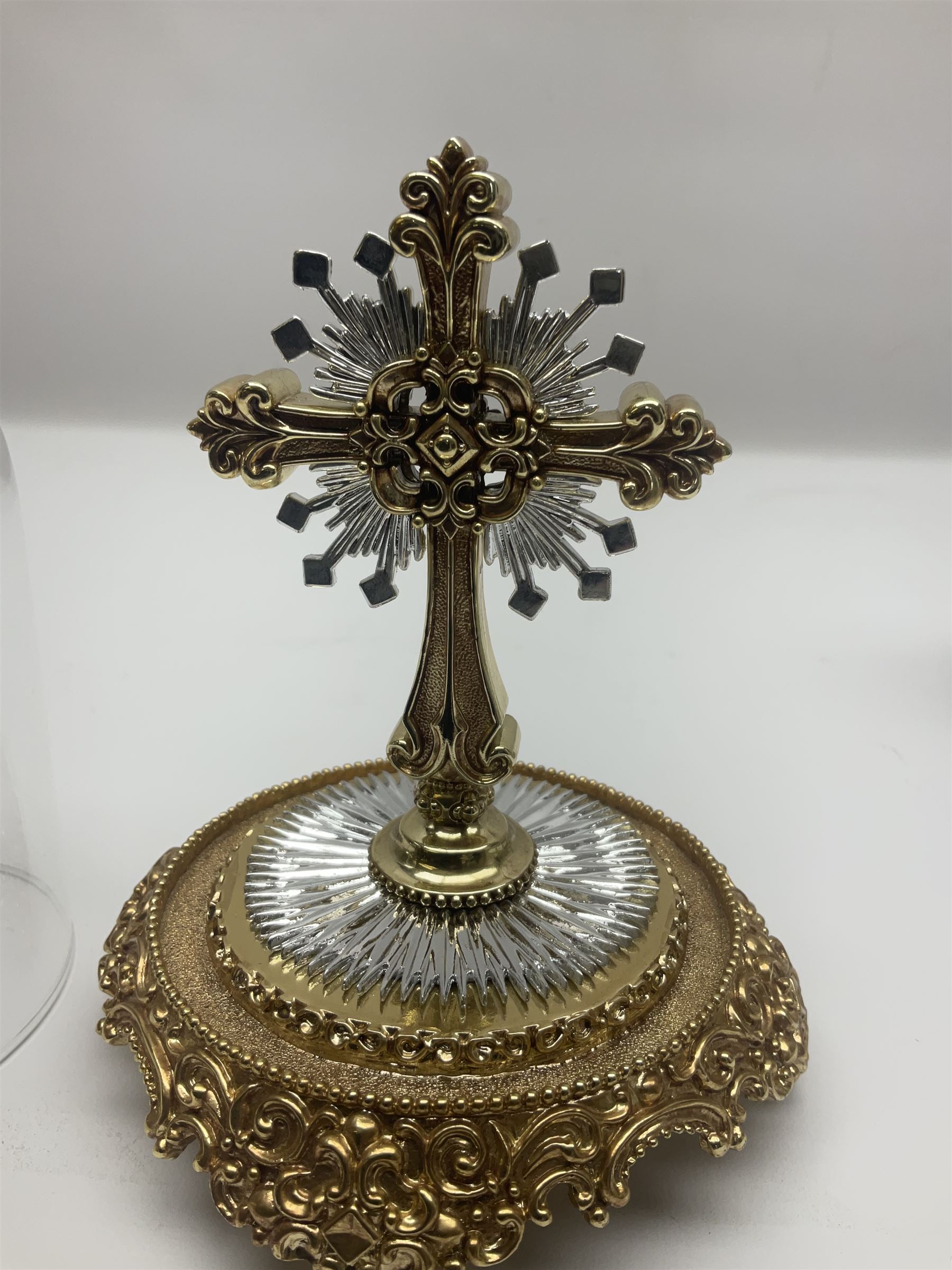 Four limited edition Franklin Mint House of Fratelli Coppini crosses, to include Majestic Cross, Sacred Cross, Star of Hope Jewelled Cross and The Gates to Paradise Cross, all under glass domes, H13cm