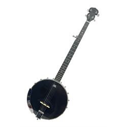 Stagg 5-string banjo L97.5cm; in soft carrying case