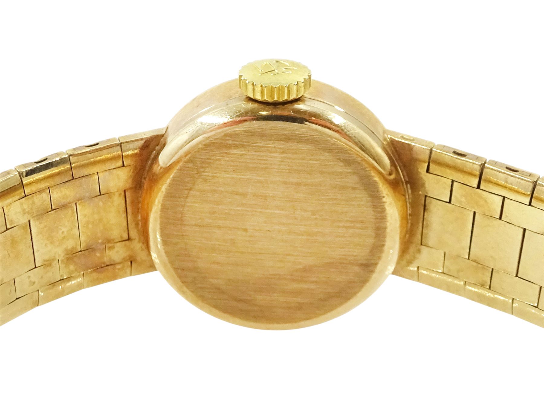 Tissot ladies 9ct gold manual wind wristwatch, silvered dial with baton hour markers, London 1973, on integral 9ct gold bracelet