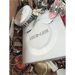 Collection of costume jewellery, including Thomas Sabo bracelet, beaded necklaces, rings and wristwatches