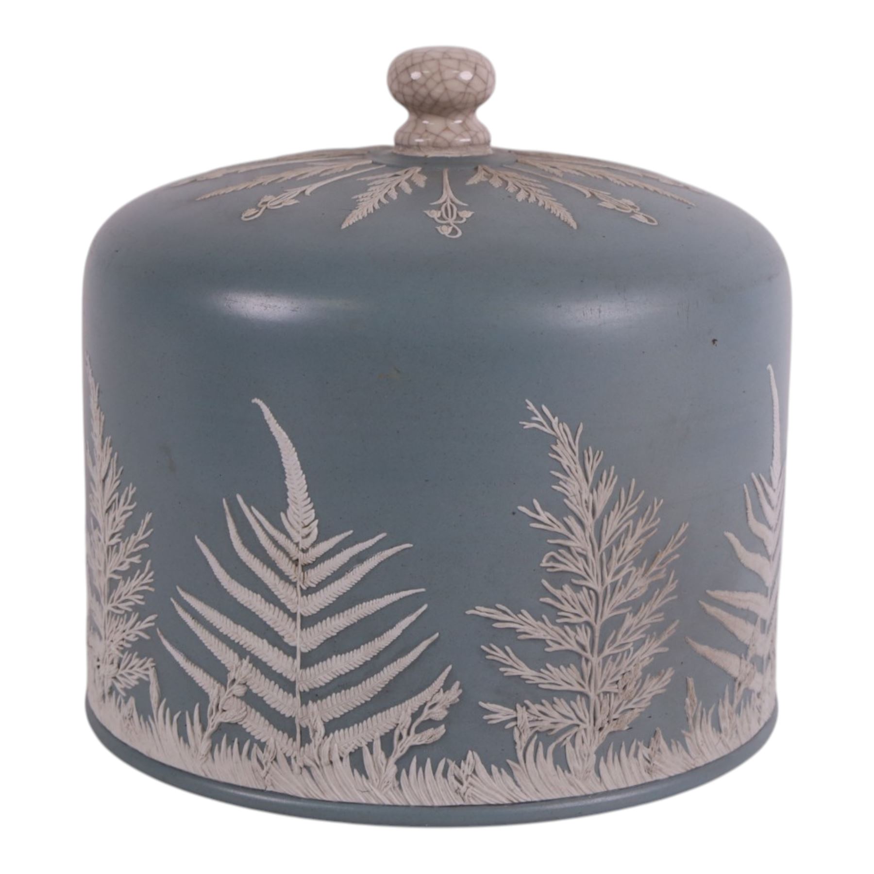 19th century Dudson blue jasperware cheese dome and stand, decorated sprigs of fern leaves and lilies, H26cm