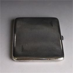 1930s silver cigarette case, of rectangular form with rounded corners, with engine turned decoration, hallmarked Smith & Bartlam, Birmingham 1936, H10cm