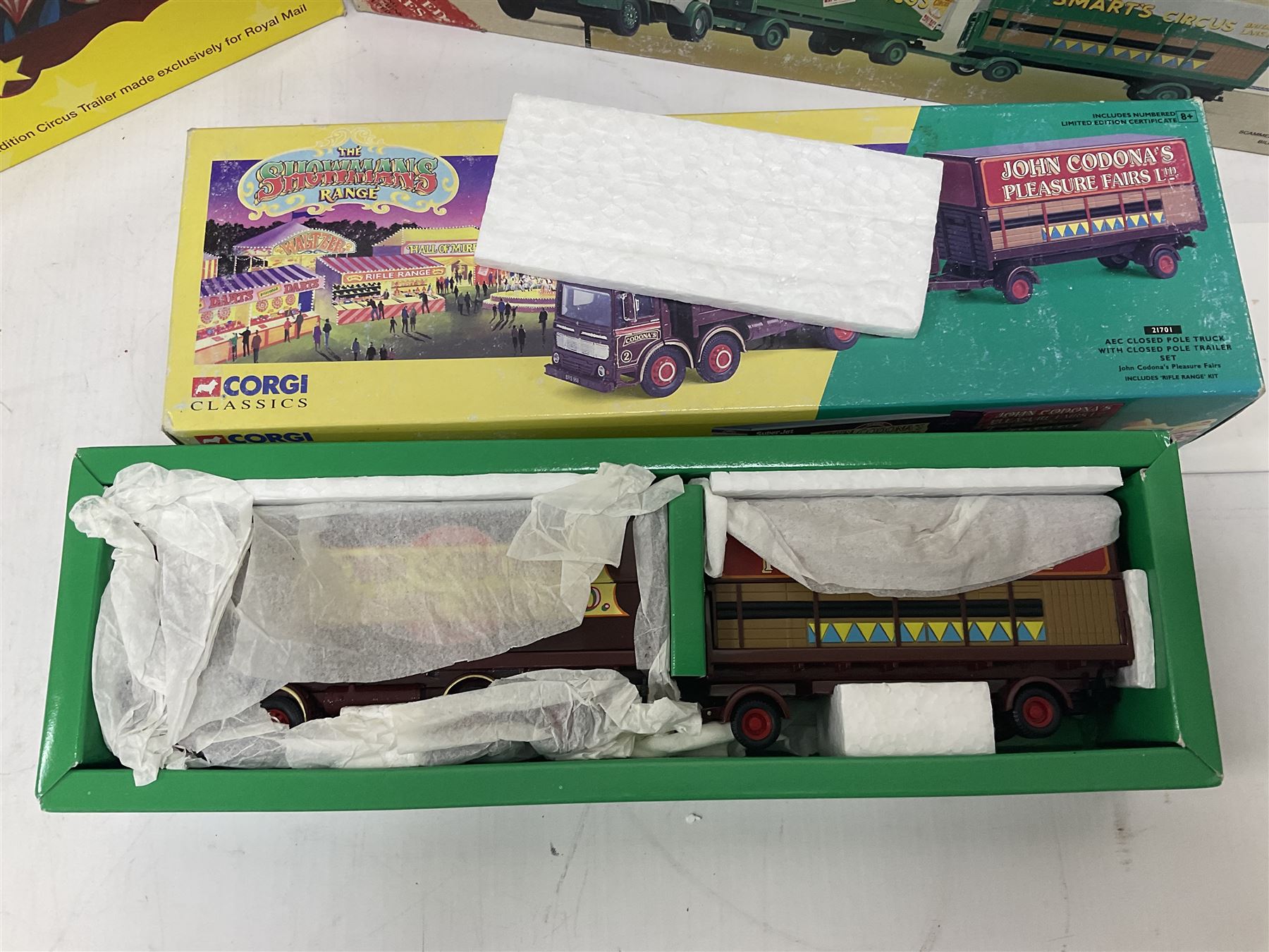 Corgi circus related models - two Showman's Range 21701 & 16501; six Pinder John Richard 16801, 73301, 70301, 71202, 70201 & 71402; three Collection Heritage 70509, EX72919 & EX72915; 97897 Billy Smart's Circus Scammel Highwayman and Trailer; and limited edition CP10502 Royal Mail Circus Trailer; all boxed (13)
