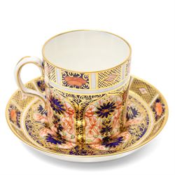 Royal Crown Derby pattern 1128 wares, comprising covered sucrier, milk jug, pair of coffee cans and saucers, teacup and saucer two small plates (D18cm) and one dinner plate 
