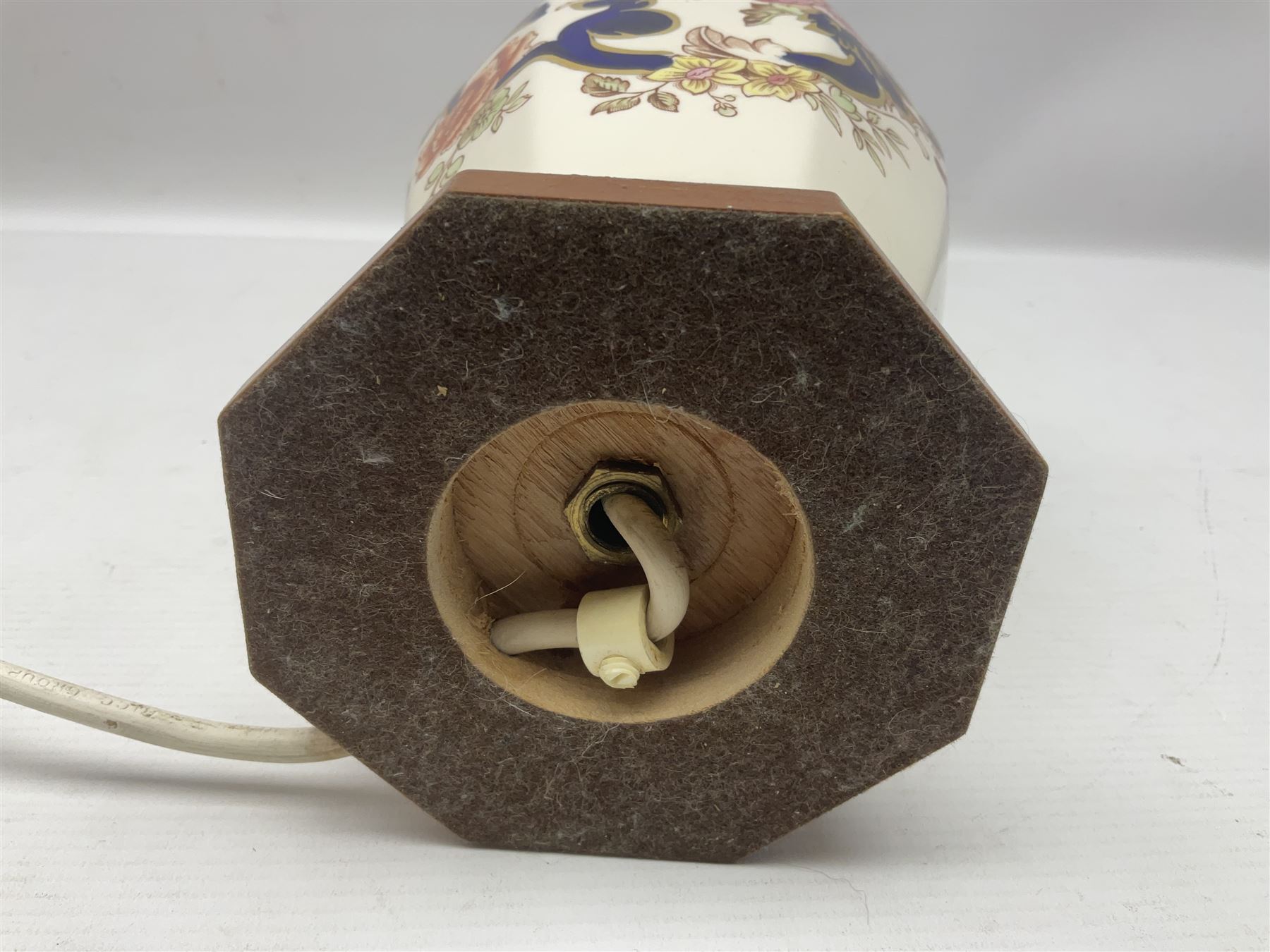 Masons Mandalay pattern lamp, H35cm