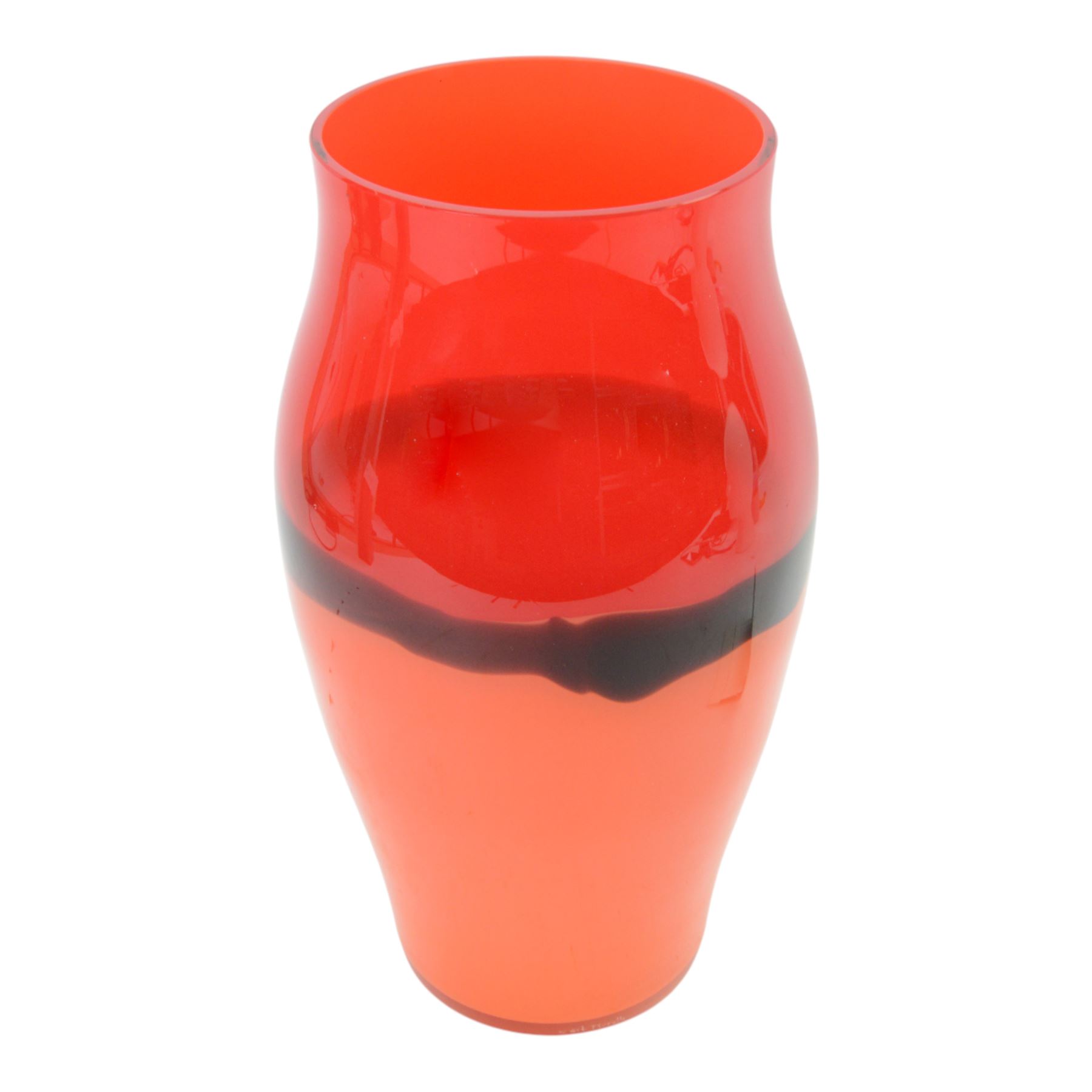 Carlo Moretti, Murano glass vase, in orange and red with a central back band, H35cm