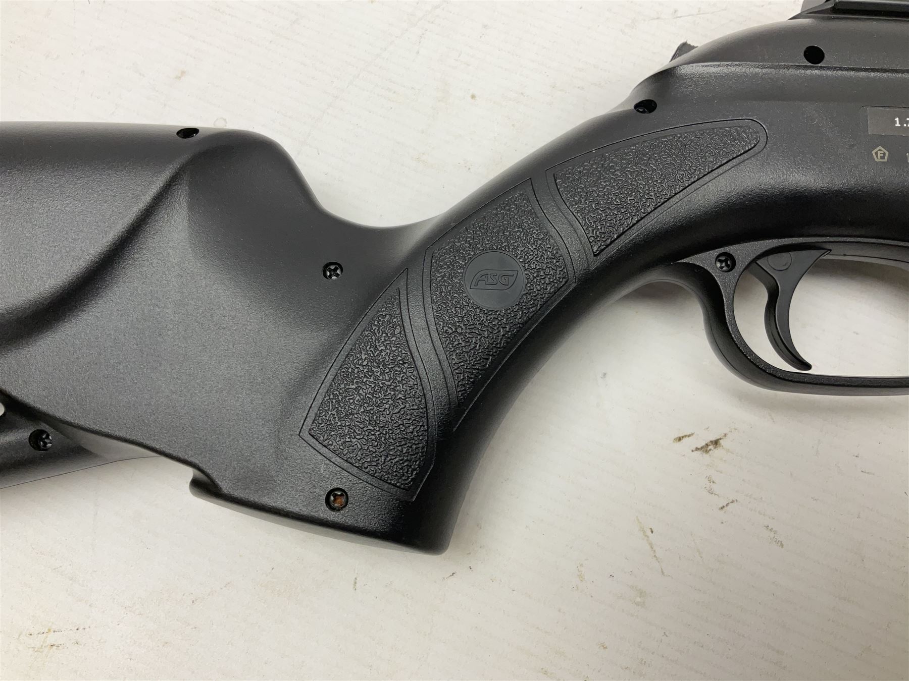 ASG Tac Repeat .177 Multishot CO2 rifle, serial no.18A41376, L108cm overall NB: AGE RESTRICTIONS APPLY TO THE PURCHASE OF AIR WEAPONS.