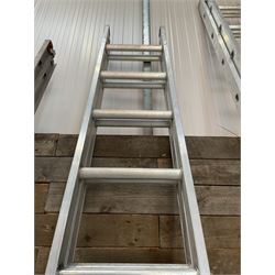 Abru pair of aluminium extendin ladders, 3.4m - 6.1m
