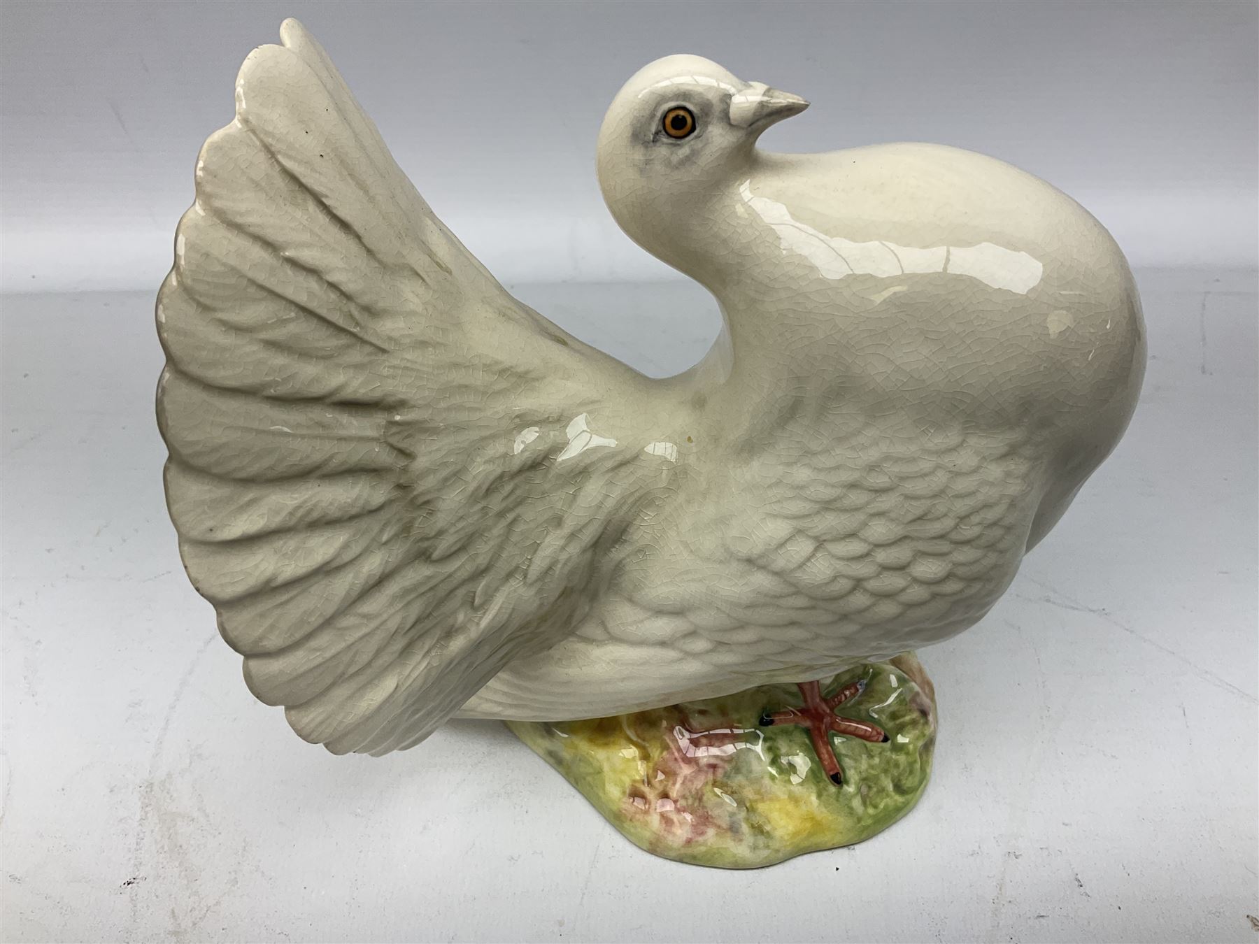 Beswick model of fan tail dove, no.1614, H15cm