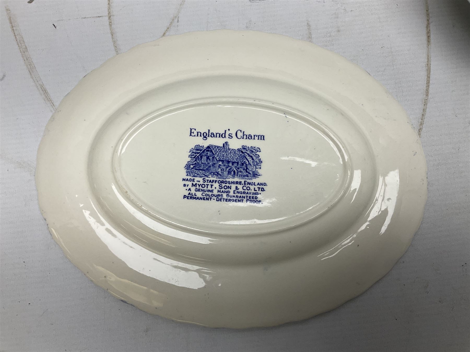 Three Spode Italian pattern platters, together with a three masons dishes of various sizes and two other plates  