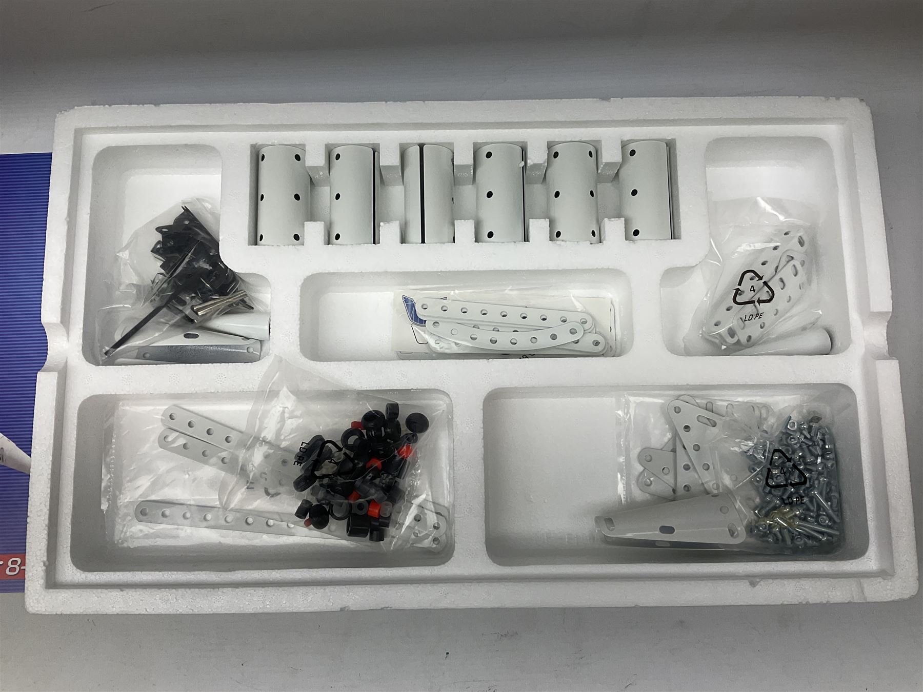 Meccano Construction Set - 'Concorde'; and Hornby Skaledale 'St. Michaels Church'; both boxed (2)