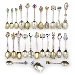  Collection of silver and enamel commemorative and souvenir teaspoons approx 10oz  