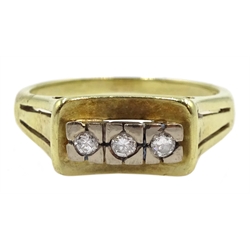 14ct gold three stone diamond ring, stamped 585