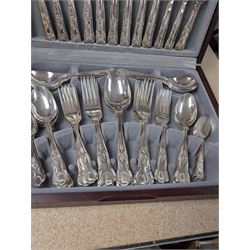 Viners King's Royale pattern canteen of silver plated cutlery for six place settings