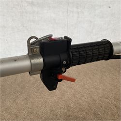 McCulloch Titan TD3000 strimmer - THIS LOT IS TO BE COLLECTED BY APPOINTMENT FROM DUGGLEBY STORAGE, GREAT HILL, EASTFIELD, SCARBOROUGH, YO11 3TX