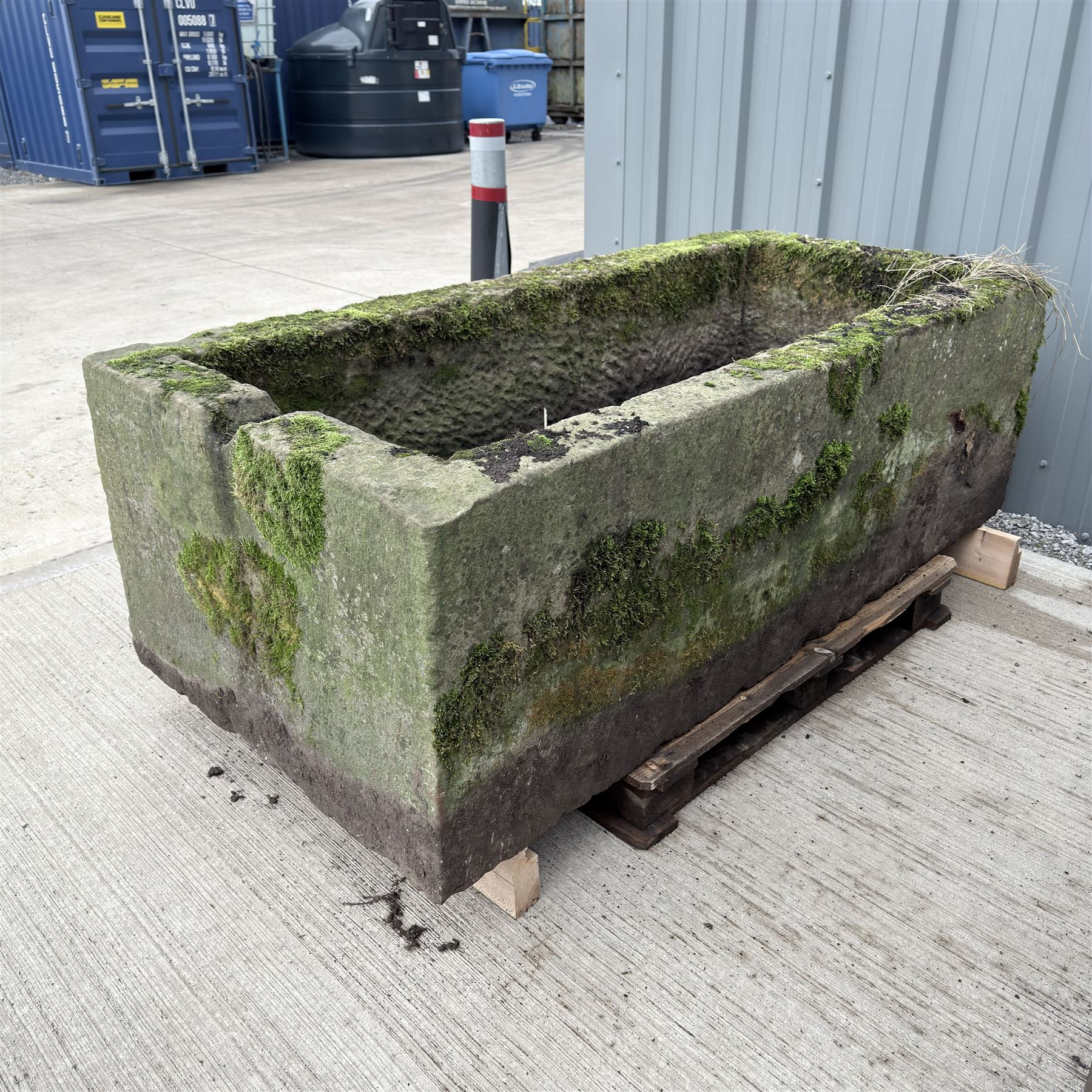 Large 18th century rectangular stone trough