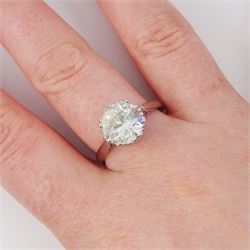 18ct white gold single stone diamond ring, in a fancy heart shaped gallery, hallmarked, diamond 3.07 carat