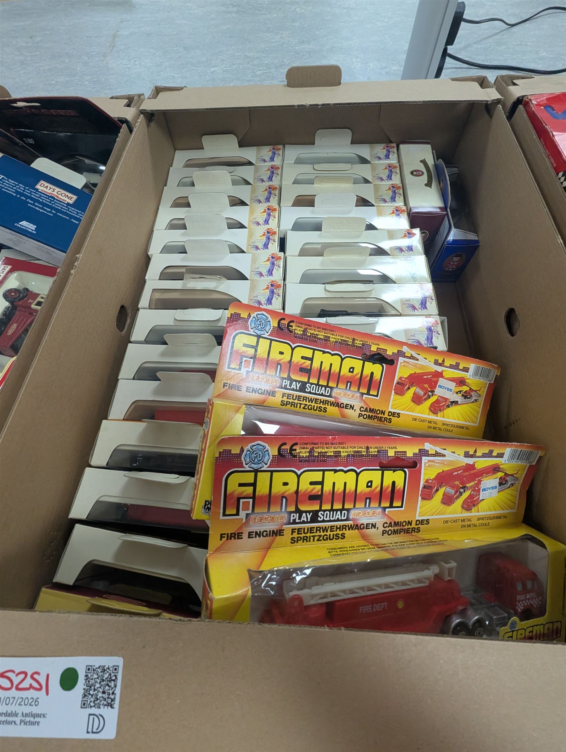 Collection of diecast model cars, incluidng Lledo Days Gone and Corgi examples, all boxed, in three boxes