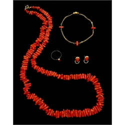 Suit of coral jewellery including 8ct gold bracelet, with magnetic silver clasp, necklace with 14ct gold clasp, pair of 14ct gold clip earrings and an 8ct gold ring, all tested or stamped