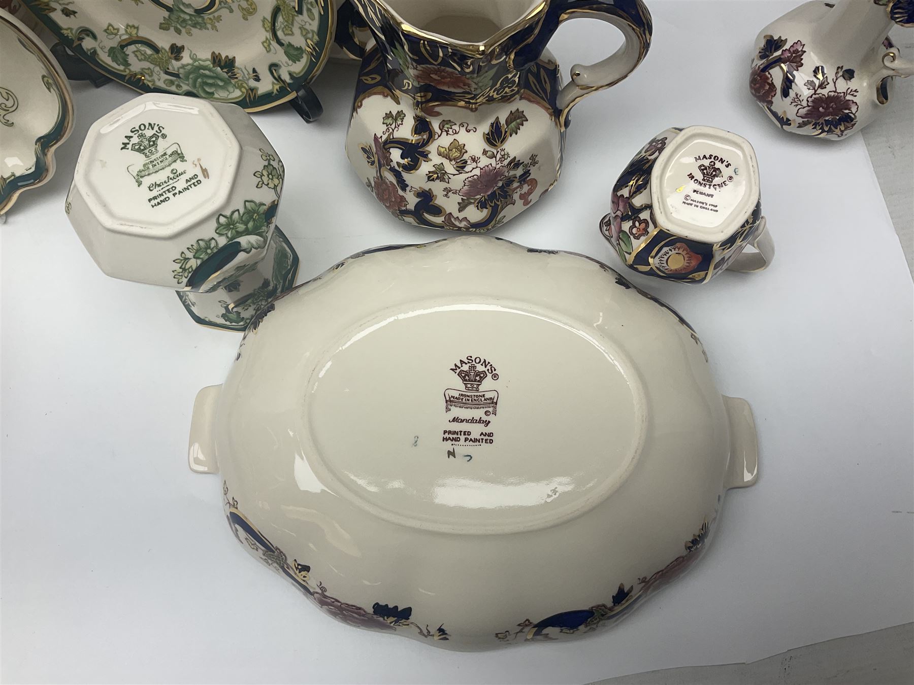 Collection of Masons Mandalay pattern, to include clock, covered vase, jugs, etc, and other Masons Chartreuse pattern items 