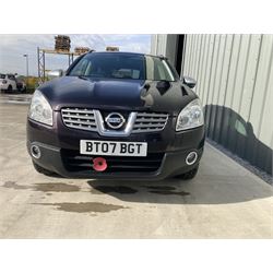 2009 Nissan Qashqai N-Tec 4WD CVT. 5 door hatchback, 4 wheel drive automatic, metallic black, 2 litre petrol, 2 keys, V5 present. Personalised plate BT07 BGT. Service History, New battery fitted. 45,600 miles. Selling on behalf of the executors of a local estate.

Alternative buyers premium rate applies of 10% + VAT. - THIS LOT IS TO BE COLLECTED BY APPOINTMENT FROM DUGGLEBY STORAGE, GREAT HILL, EASTFIELD, SCARBOROUGH, YO11 3TX