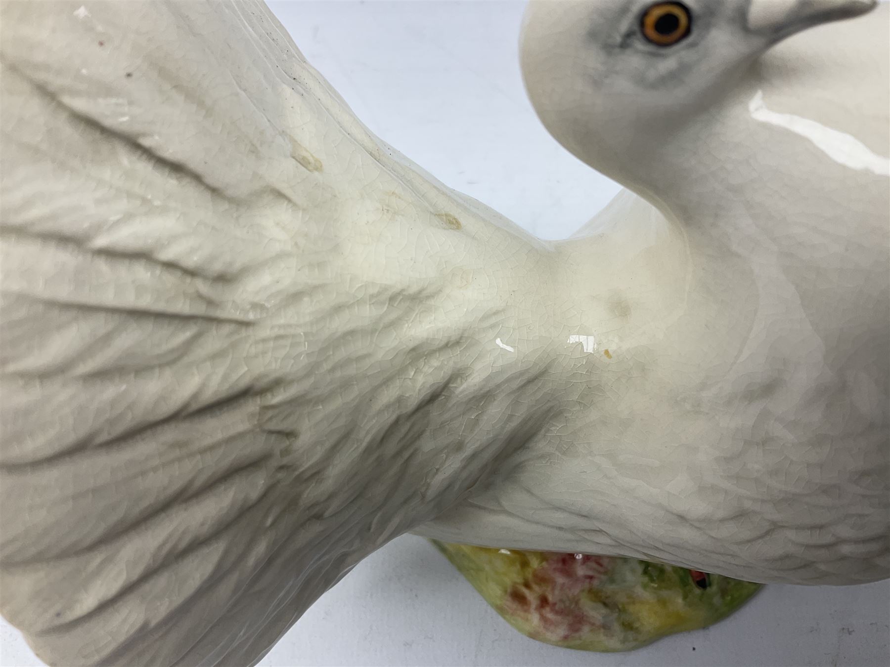 Beswick model of fan tail dove, no.1614, H15cm